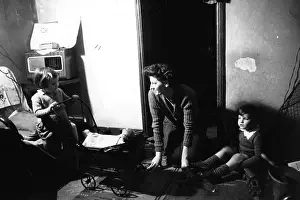 M Juv Adul Women Indoors Prints: Waiting
