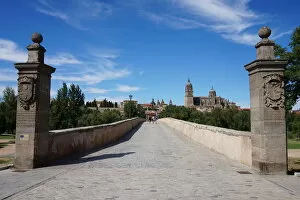 Images Dated 25th July 2015: Walkway and Columns, Roman Bridge, Old city, Salamanca, Spain