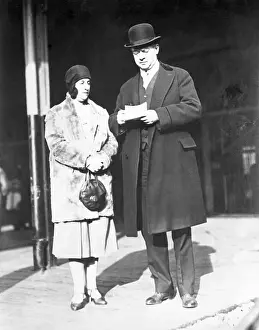 Seattle Prints: Wall Street Publisher and Wife Seattle a Visit