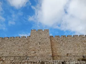 Images Dated 19th March 2015: The Walls of Jerusalem against sky
