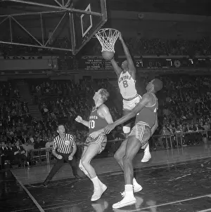 Walt Bellamy Scoring Basketball