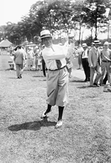 Walter Hagen Swinging Golf Club