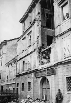 I Balkan Prints: War Damage