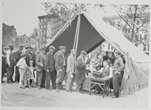 War Veterans Presenting Credentials