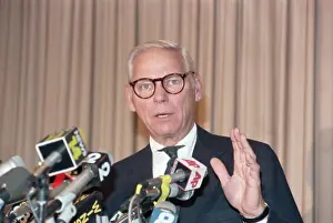 Air Pollution Prints: Warren Anderson Speaking