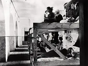 Warsaw Prints: Warsaw Barracks of the Legion of Polish Women