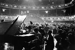 Big Band Prints: Wartime Dance Hall