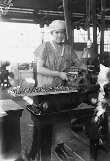 Bloomfield Prints: Wartime Munitions Factory Worker