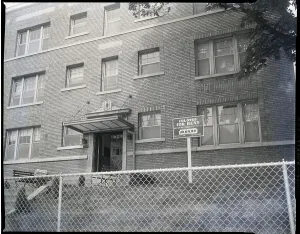 Rent Prints: Washington Apartment Building
