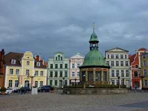 Images Dated 4th June 2012: Wasserkunst fountain, Wismar