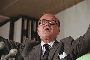 Waste in Government Chairperson J. Peter Grace with the Press