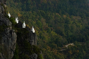 Images Dated 2nd January 2013: Wat Chalermprakiat, Jaehom, Lampang