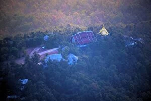 Images Dated 2nd January 2013: Wat Chalermprakiat, Jaehom, Lampang