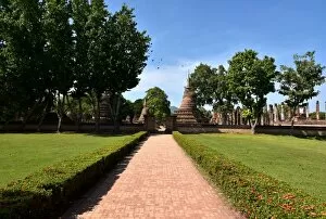 Images Dated 30th November 2015: Wat Mahathat temple Sukhothai Thailand, Asia