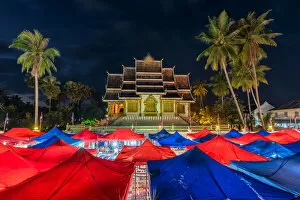 Images Dated 11th December 2015: Wat Xieng Thong, Buddhist temple in Luang Prabang World Heritage, Laos
