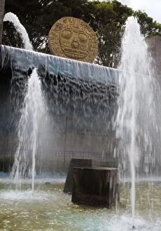 Images Dated 7th May 2015: Water in fountain & sculpture, Cusco, Peru
