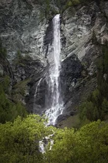 Images Dated 27th May 2013: Waterfall at the Grossglockner, at Heiligenblut, Carinthia, Austria