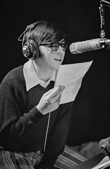 Huty25638 Prints: Wayne Carson In The Studio