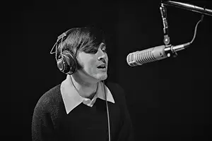 Huty25638 Prints: Wayne Carson In The Studio