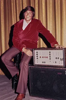 Huty34815 Prints: Wayne Newton At The Frontier On The Strip