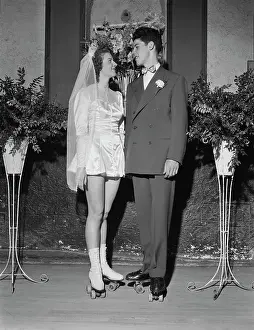 Unusual Prints: Wedding On Skates