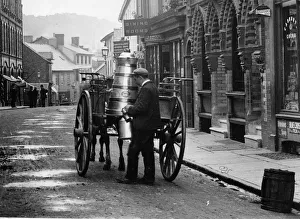 Images Dated 16th April 2018: Welsh Milkman