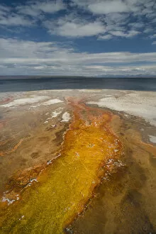 Images Dated 15th October 2010: Detail of West Thumb Geyser Basin emptying into Yellowstone Lake, Wyoming, USA