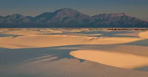 Images Dated 8th December 2014: White Sands National Monument scenic