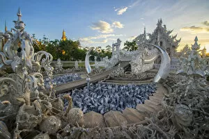Images Dated 21st May 2014: White temple after the earthquake (Wat Rong Khun)