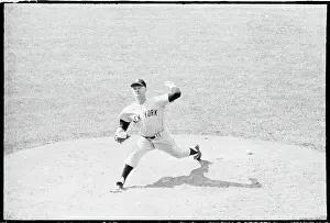 Detroit Prints: Whitey Ford Pitching