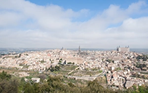 Castilla La Mancha Gallery: Wide angle view of Toledos Old Town