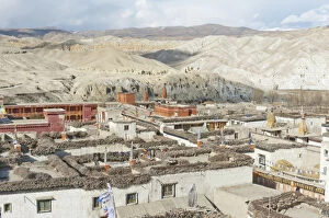 Images Dated 24th April 2013: Wide landscape with hills, view over the walled city north to Tibet, Lo Manthang, Upper Mustang