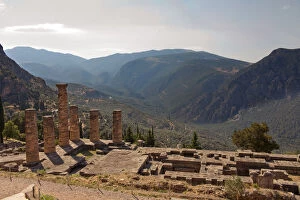 Images Dated 17th July 2015: Wide view of temple of Apollo, Delphi, Greece