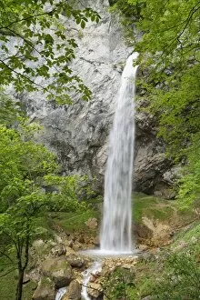 Images Dated 21st May 2013: Wildenstein waterfall at Obir, Obir-Massif, near Gallizien, Carinthia, Austria