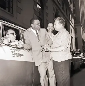 Taxi Prints: Willie Mays Being Greeted By Nyc Cabbies