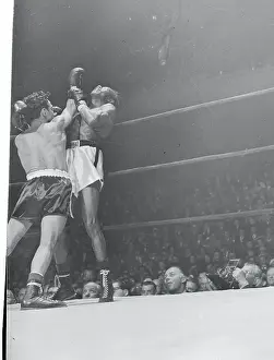 Willie Pep Punching Sandy Saddler