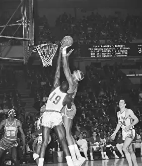 Willis Reed Art Prints, Posters & Puzzles