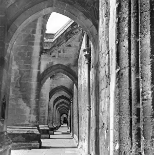 Architectural Prints: Winchester Cathedral
