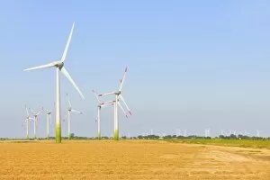 Images Dated 15th August 2012: Wind farm near Wesselburen, North Frisia, Schleswig-Holstein, northern Germany, Germany, Europe