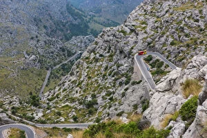 Mountain Road Collection: Winding mountain road to Sa Calobra, Tramuntana Mountains, Majorca, Balearic Islands, Spain, Europe