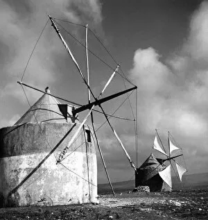 Three Lions Photo Agency Gallery: Windmills