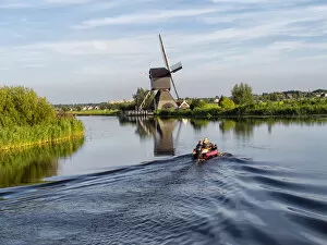 Images Dated 8th September 2012: Windmills at Kinderdijk