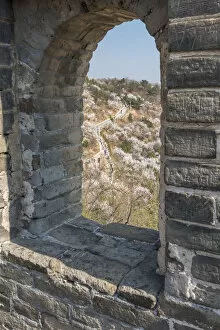 Images Dated 7th April 2014: A window cut out over the Great Wall of China