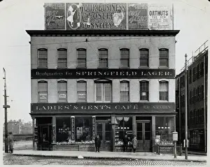 Wine Prints: Wine Store And Restaurant/Street
