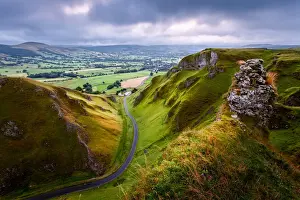 Winnets Pass, Castleton, Derbyshire, Peak District