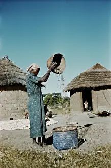 Pouring Prints: Winnowing Groundnuts