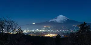 Kanagawa Prefecture Prints: Winter Fuji