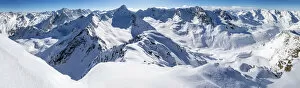 Images Dated 28th February 2013: Winter panorama from the Zischgeles, Stubai Alps, Tyrol, Austria