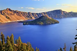 Wizard Island on Crater Lake, Crater Lake National Park, Oregon, USA