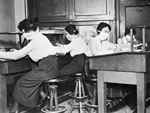 Influenza Prints: Woman Clerks Wearing Cloth Masks
